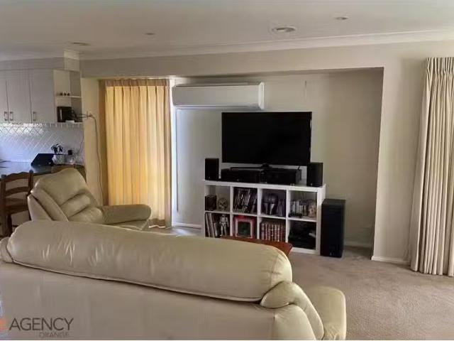 Condo for rent in Orange, New South Wales