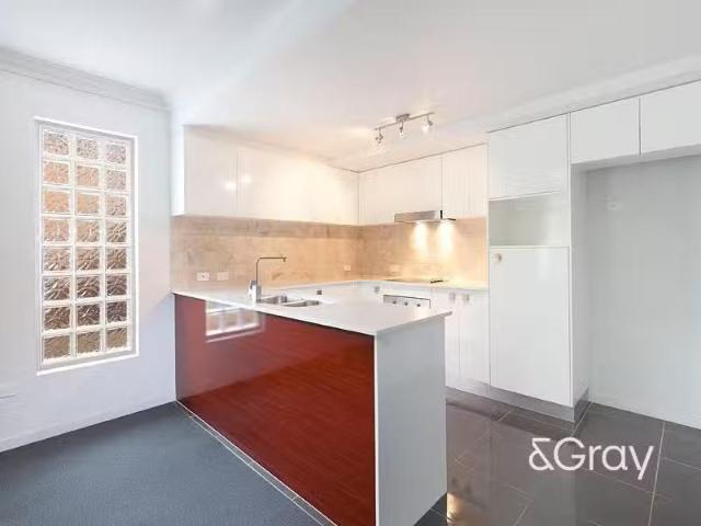 Apartment for rent in Toombul, Queensland
