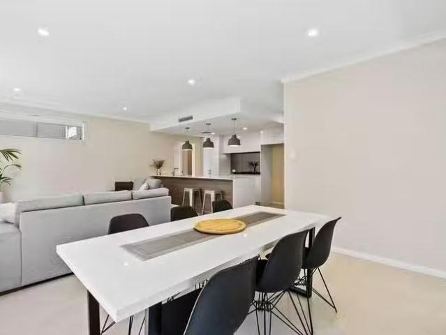 House for rent in Ardross, Western Australia