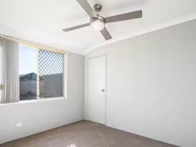 House for rent in Waikiki, Western Australia