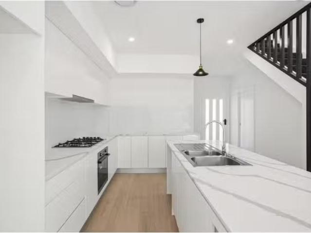 Condo for rent in Wollongong West, New South Wales