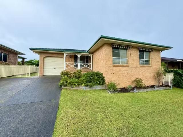 House for rent in Old Bar, New South Wales