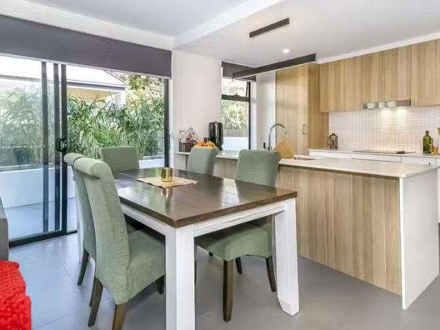 Apartment for rent in Toombul, Queensland