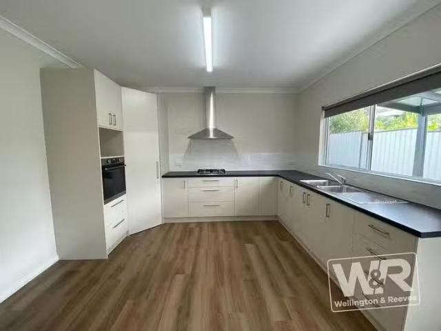 House for rent in Warral, Western Australia