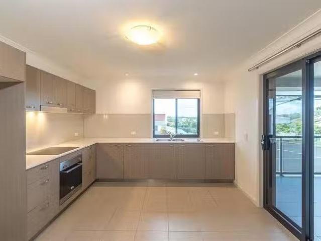 Apartment for rent in Toombul, Queensland