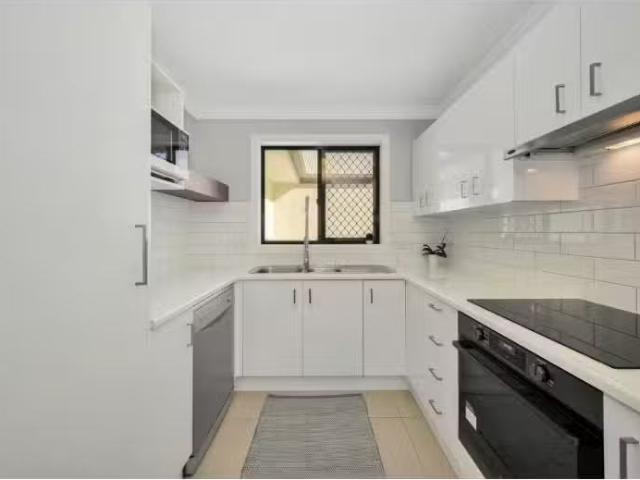 Apartment for rent in Toombul, Queensland