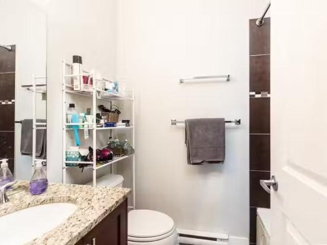Condo for rent in Port Coquitlam, British Columbia