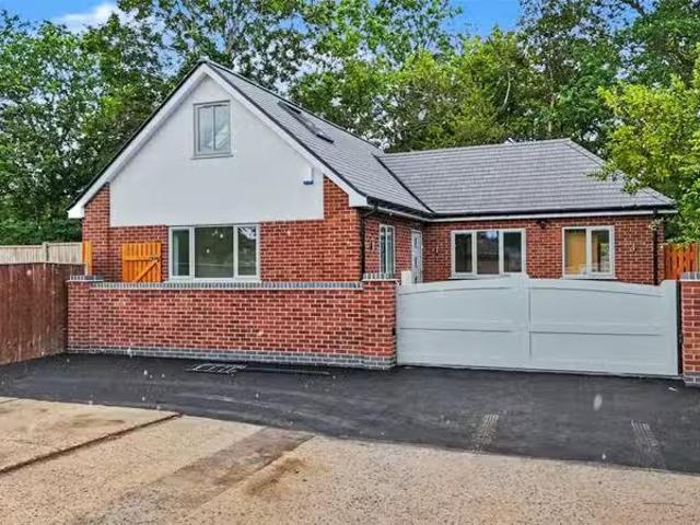 House for rent in Olton, West Midlands