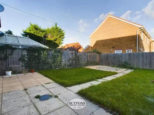 House for rent in Stivichall, West Midlands