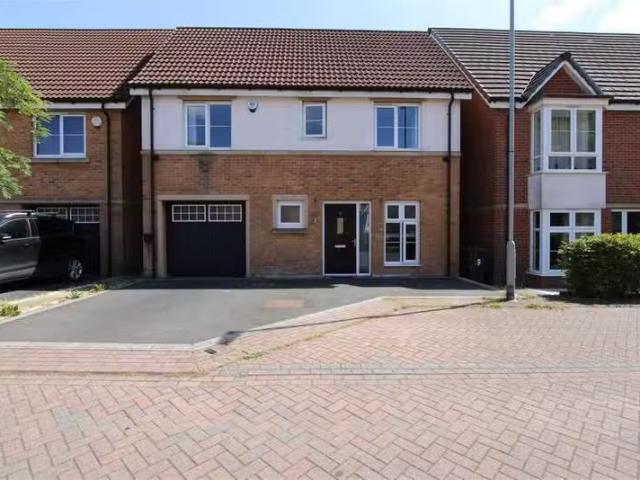 House for rent in Scholes, West Yorkshire