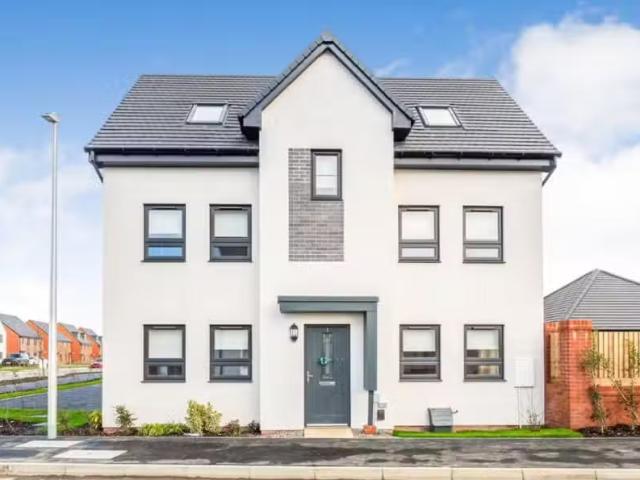 House for rent in Green Close, Warwickshire