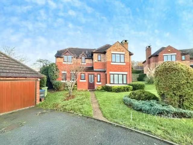 House for rent in Park Hill, Green Close