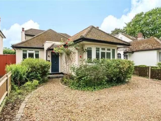 House for rent in Hersham, Elmbridge