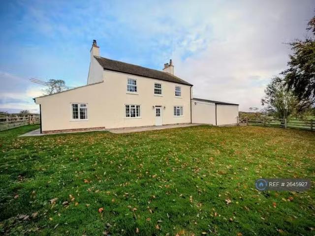House for rent in Deighton, North Yorkshire