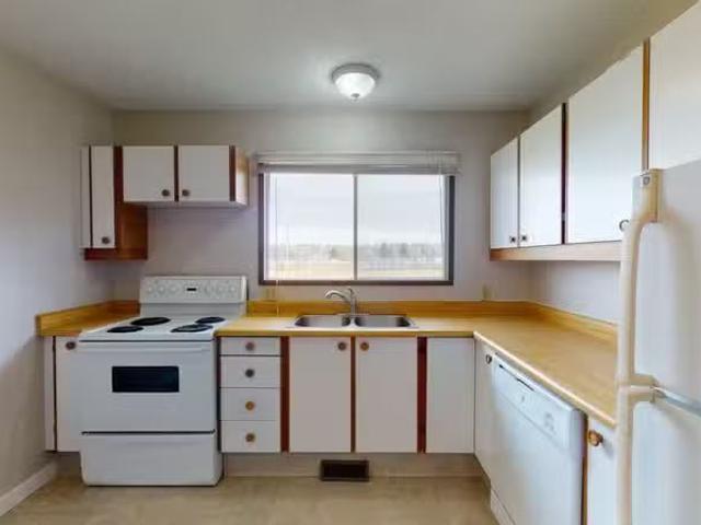 Condo for rent in Northwest, Alberta