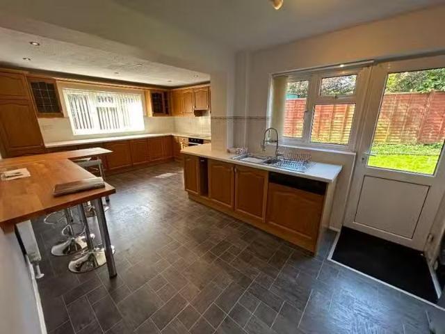 House for rent in Bitton, Longwell Green