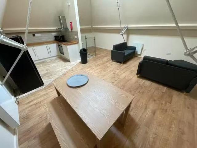 House for rent in Kedleston, East Midlands