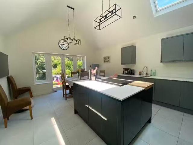House for rent in Polegate, Cross In Hand
