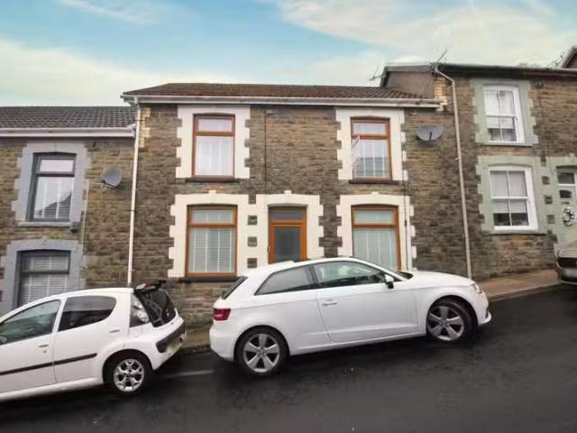 House for rent in Pentre