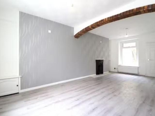 House for rent in Pontypridd, Wales
