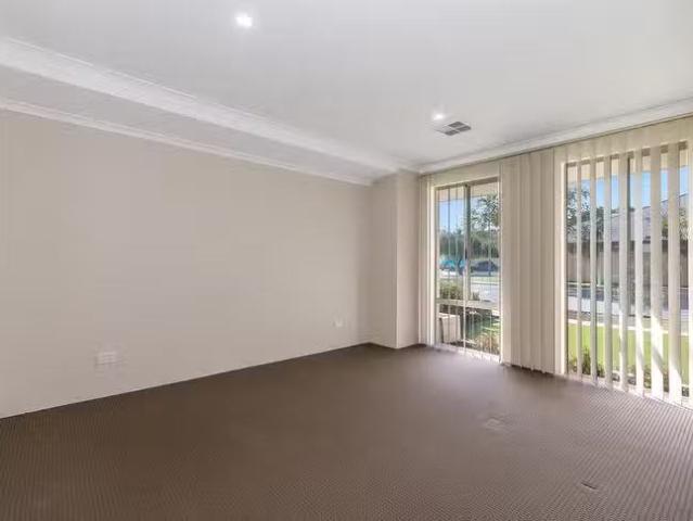 House for rent in Piara Waters, Western Australia