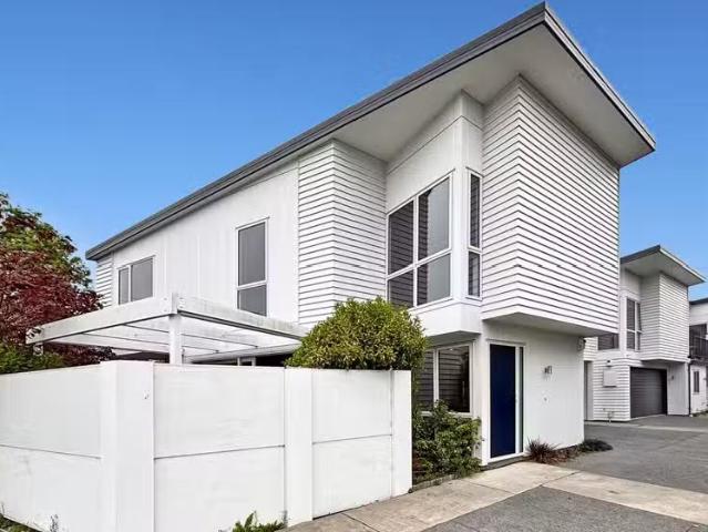 House for rent in Heathcote, Canterbury