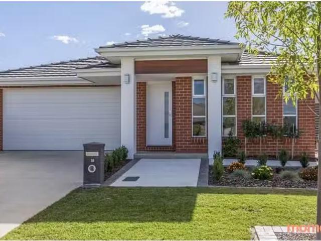 House for rent in Casey, Australian Capital Territory