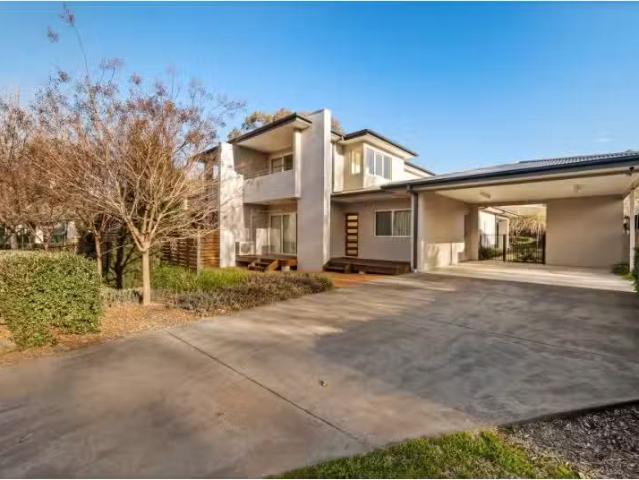 House for rent in Curtin, District of Woden Valley