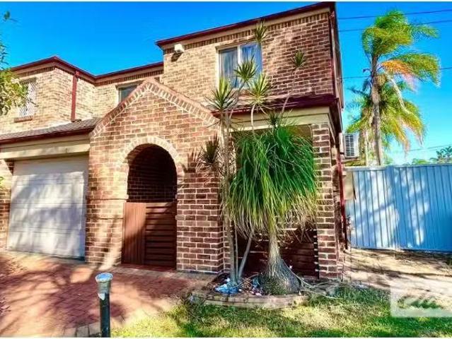 Condo for rent in Sydney, New South Wales