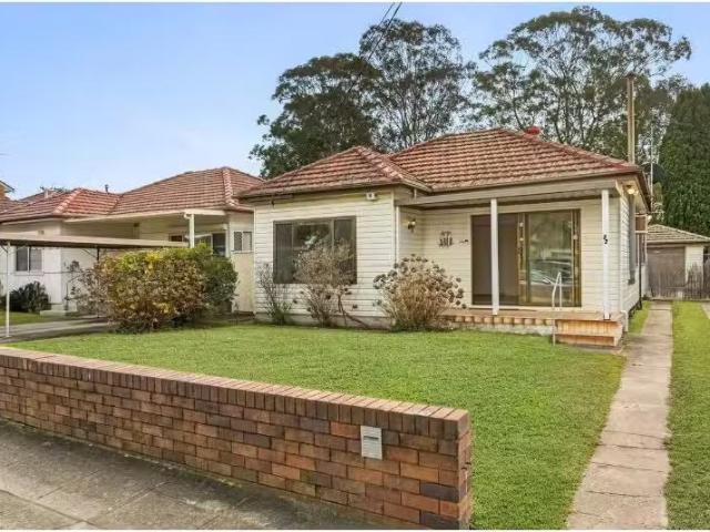 House for rent in Revesby, Sydney