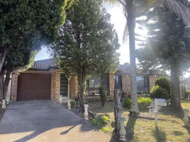 House for rent in Rosemeadow, Sydney
