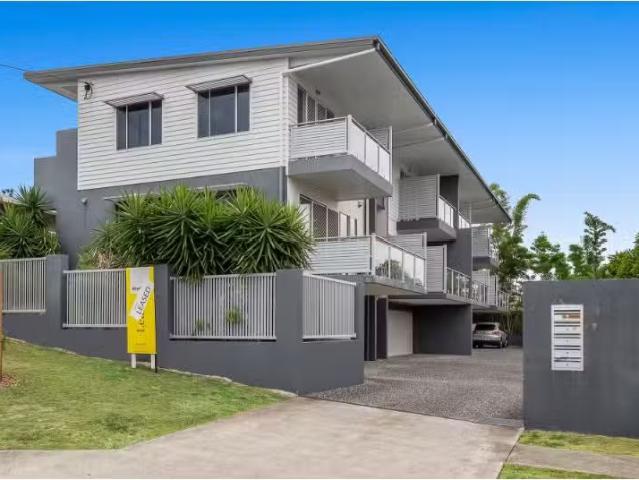 Condo for rent in Toombul, Queensland