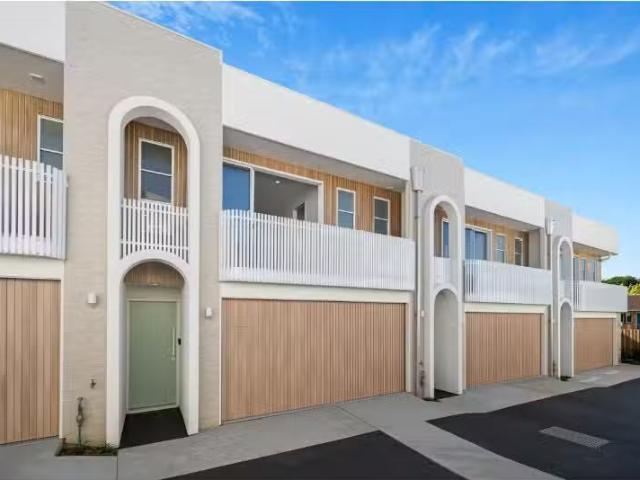 Condo for rent in Toombul, Queensland