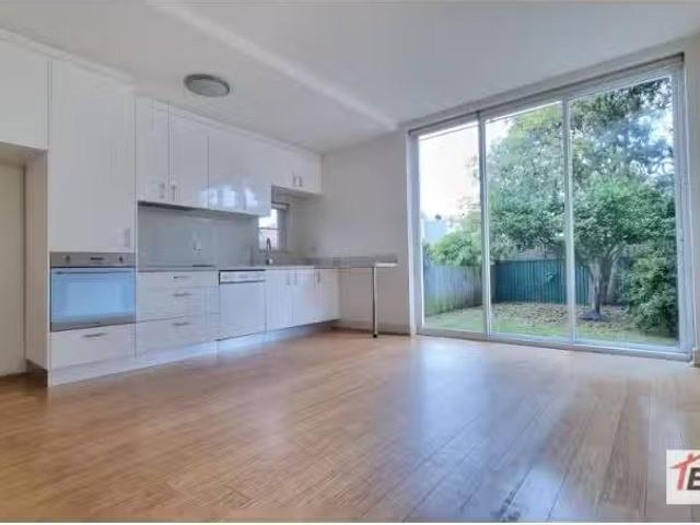 Apartment for rent in Eastern Suburbs, Sydney