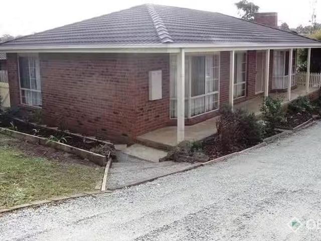 House for rent in Drouin, Victoria