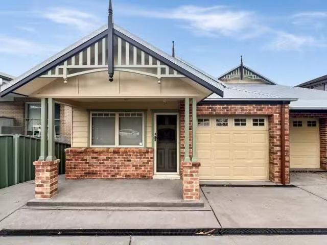 Condo for rent in Sydney, New South Wales
