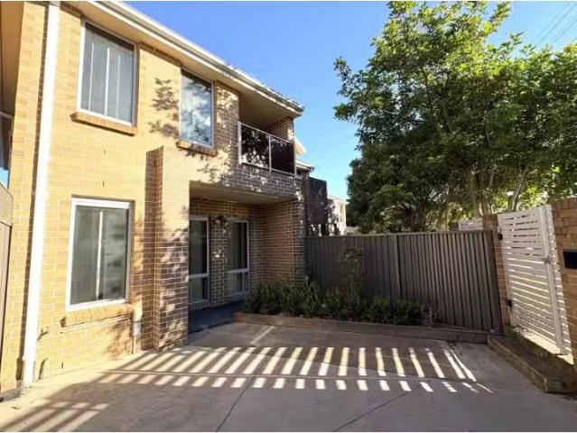 Condo for rent in Sydney, New South Wales