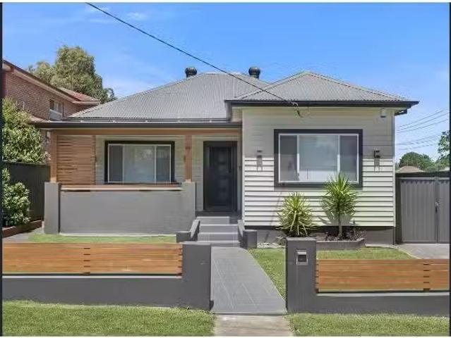 House for rent in Wentworthville, Sydney