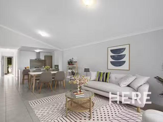 House for rent in Banksia Grove, Western Australia