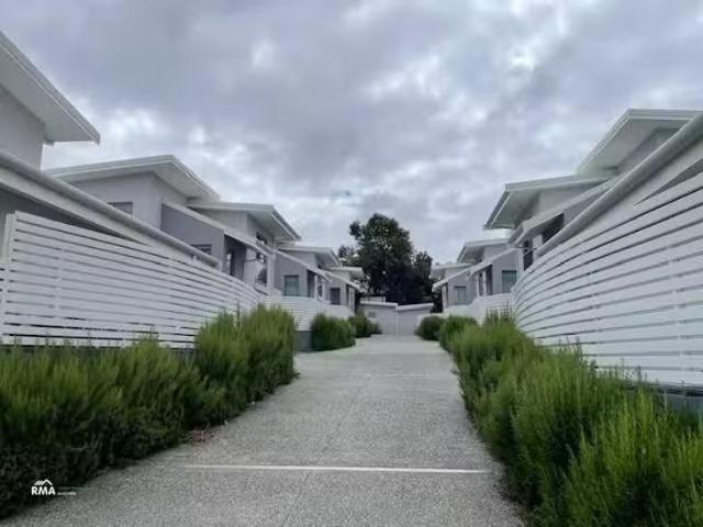 House for rent in Hamilton Hill, Western Australia