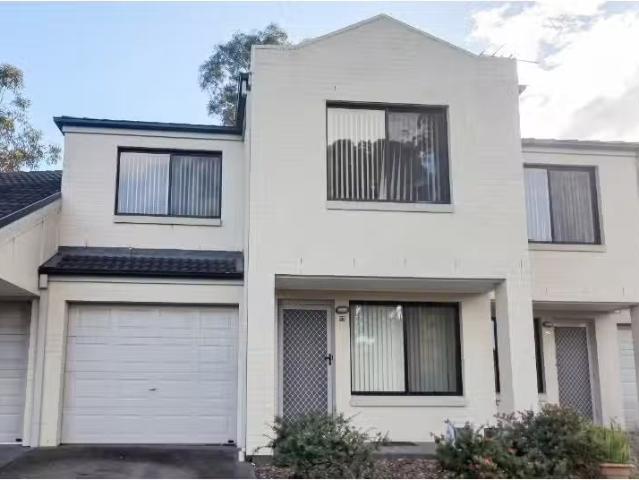 House for rent in Chatsworth, Sydney