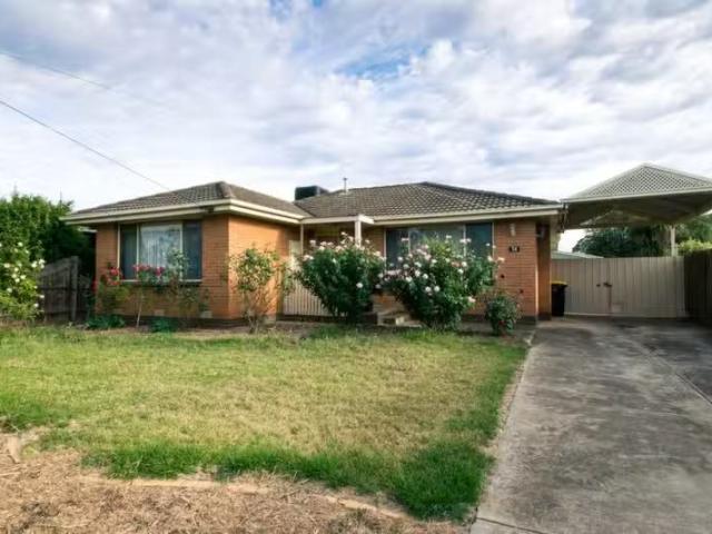 House for rent in Chirnside Park, Melbourne