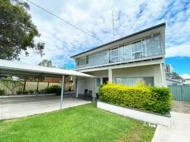 House for rent in Summerland Point, New South Wales