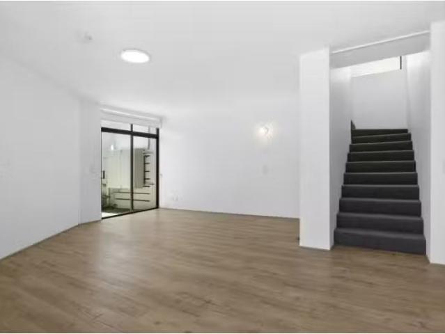 Condo for rent in Sydney, New South Wales