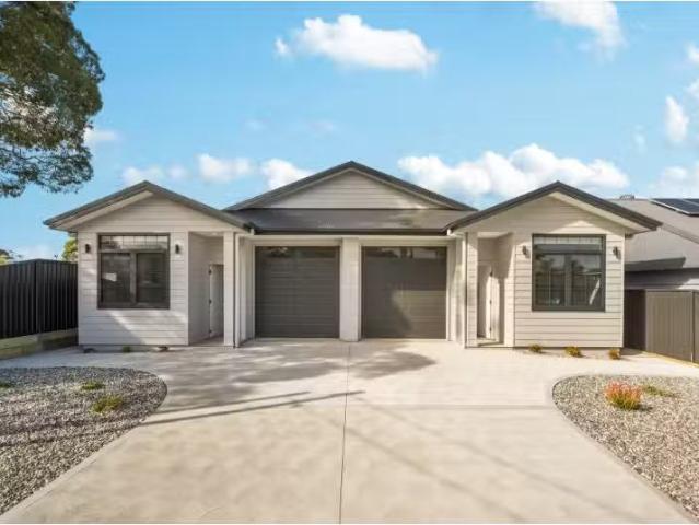 Condo for rent in Budgewoi, New South Wales
