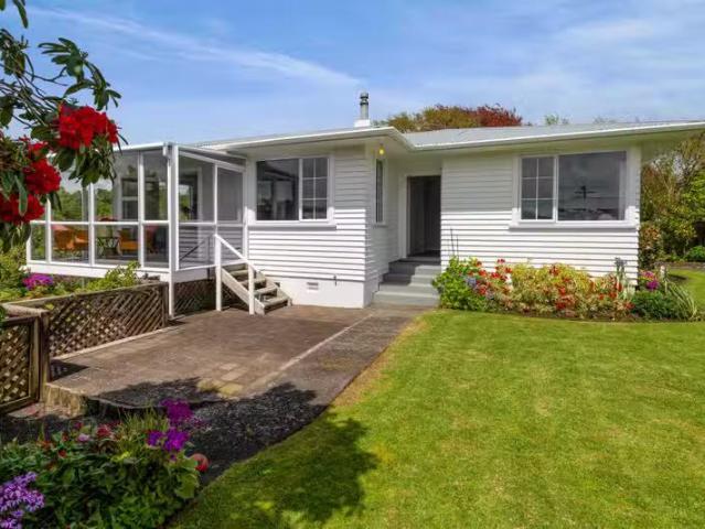 House for rent in Wadestown, Wellington