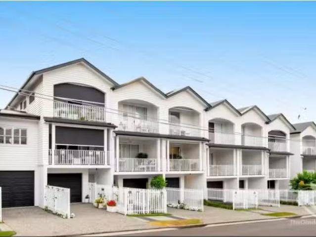 Condo for rent in Toombul, Queensland