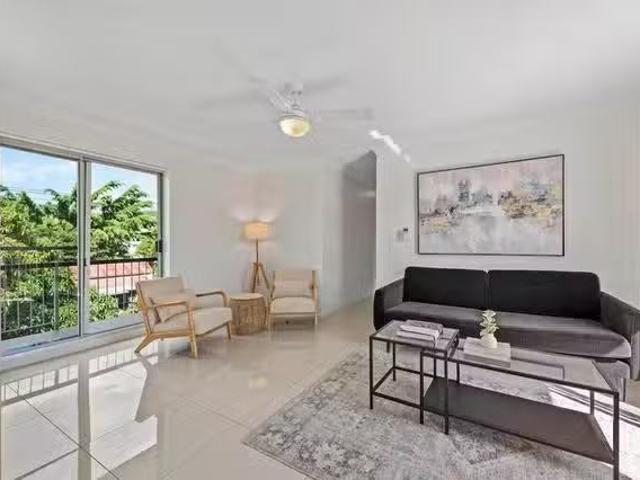 Apartment for rent in Toombul, Queensland