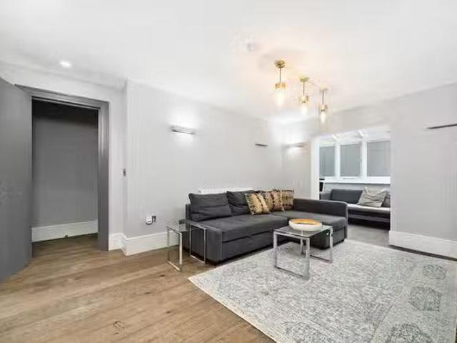 Apartment for rent in Paddington, Greater London