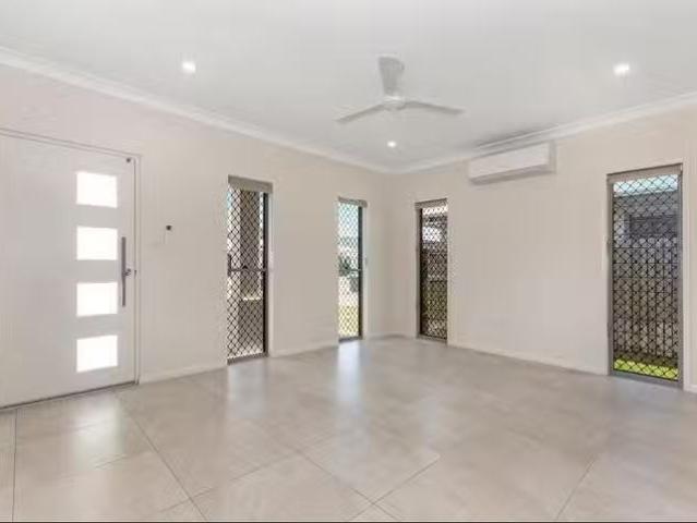 House for rent in Mount Louisa, Queensland